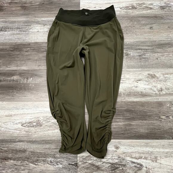 Lululemon Sunset Salutation Green Womens 10 Snakeskin Foldover Leggings - Picture 10 of 12